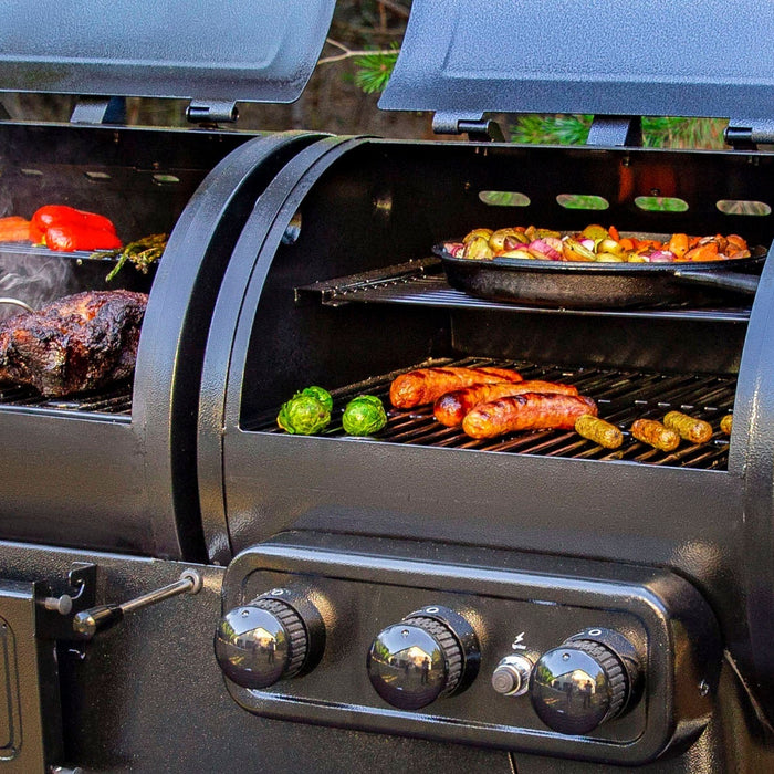 Can Grills Sear and Smoke?