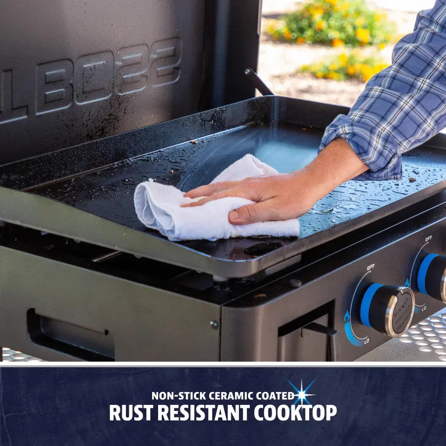 4-Burner Ultimate Lift-Off Griddle