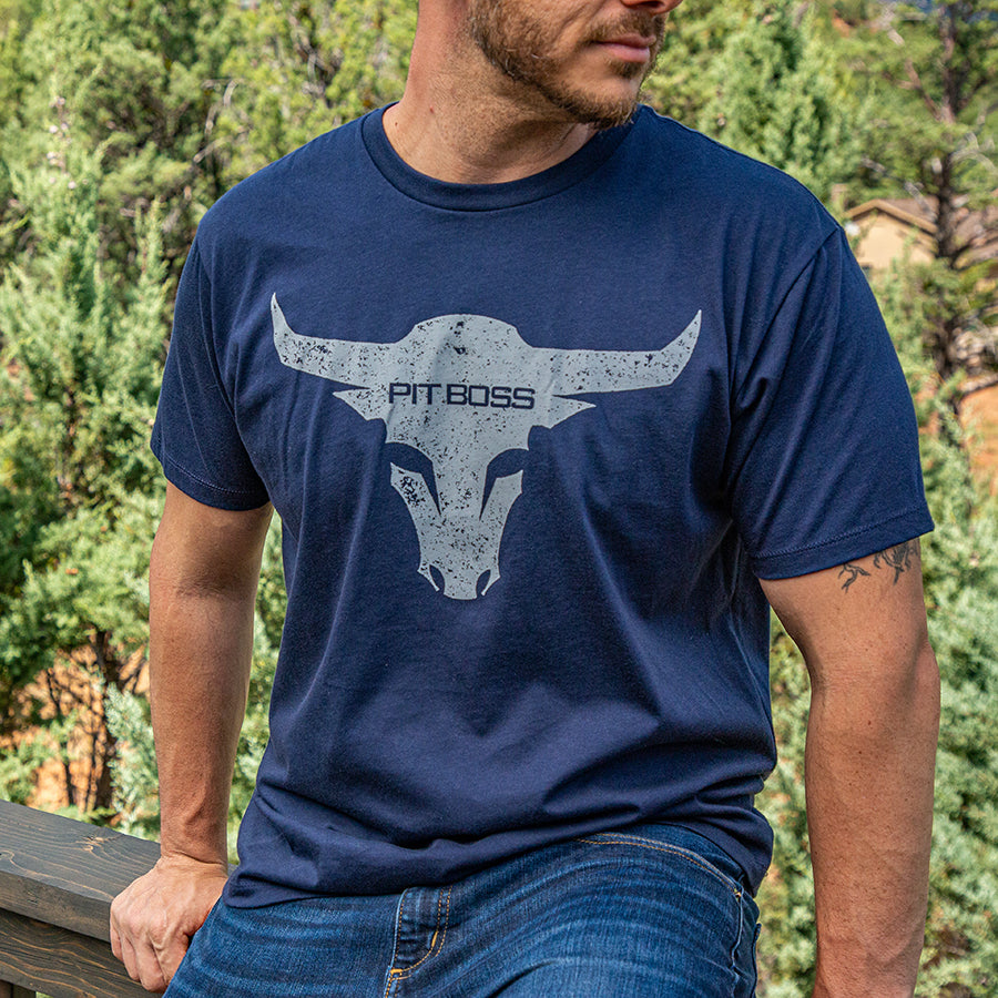 Navy Pit Boss t-shirt with bull skull graphic.