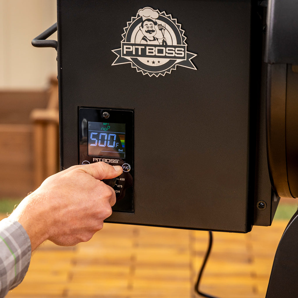 Control panel on the Pit Boss Carbon Series 700 wood pellet grill